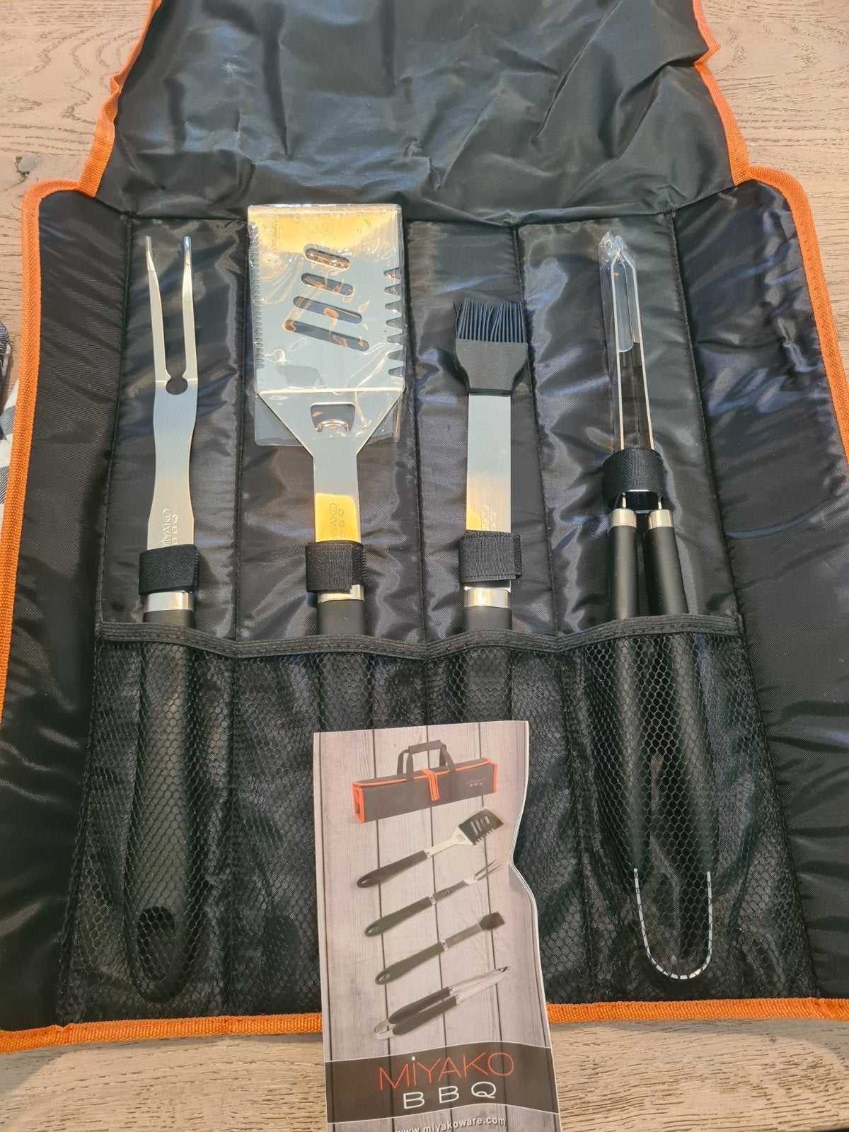 Miyako BBQ Grill Bestek Set - 4-delig in handige tas, Ophalen of Verzenden, Zo goed als nieuw, Miyako