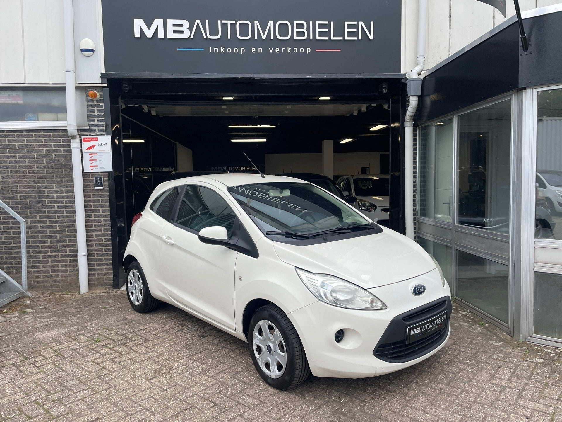 Ford Ka 1.2 Cool & Sound start/stop/Airco/Nap/132DKM/2e Eige, Auto's, Voorwielaandrijving, Euro 5, Gebruikt, 1242 cc