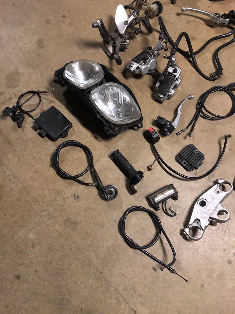 Yamaha FZR 600 R 1994-1995 diverse onderdelen, Gebruikt, ., Ophalen of Verzenden, .