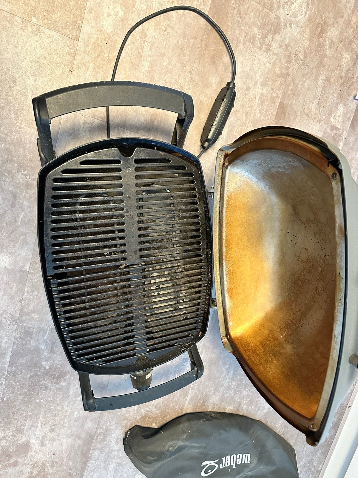 Weber Q2400 elektrische barbecue met hoes, Ophalen, Gebruikt