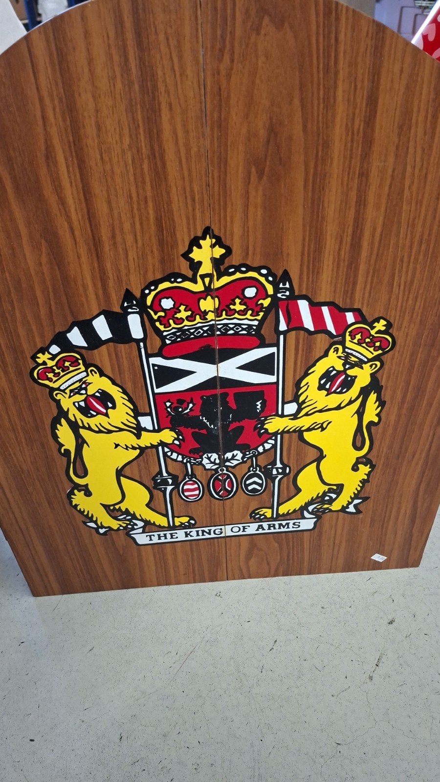 Dartbord met opbergkast - The King of Arms, Ophalen of Verzenden, Gebruikt, Dartbord