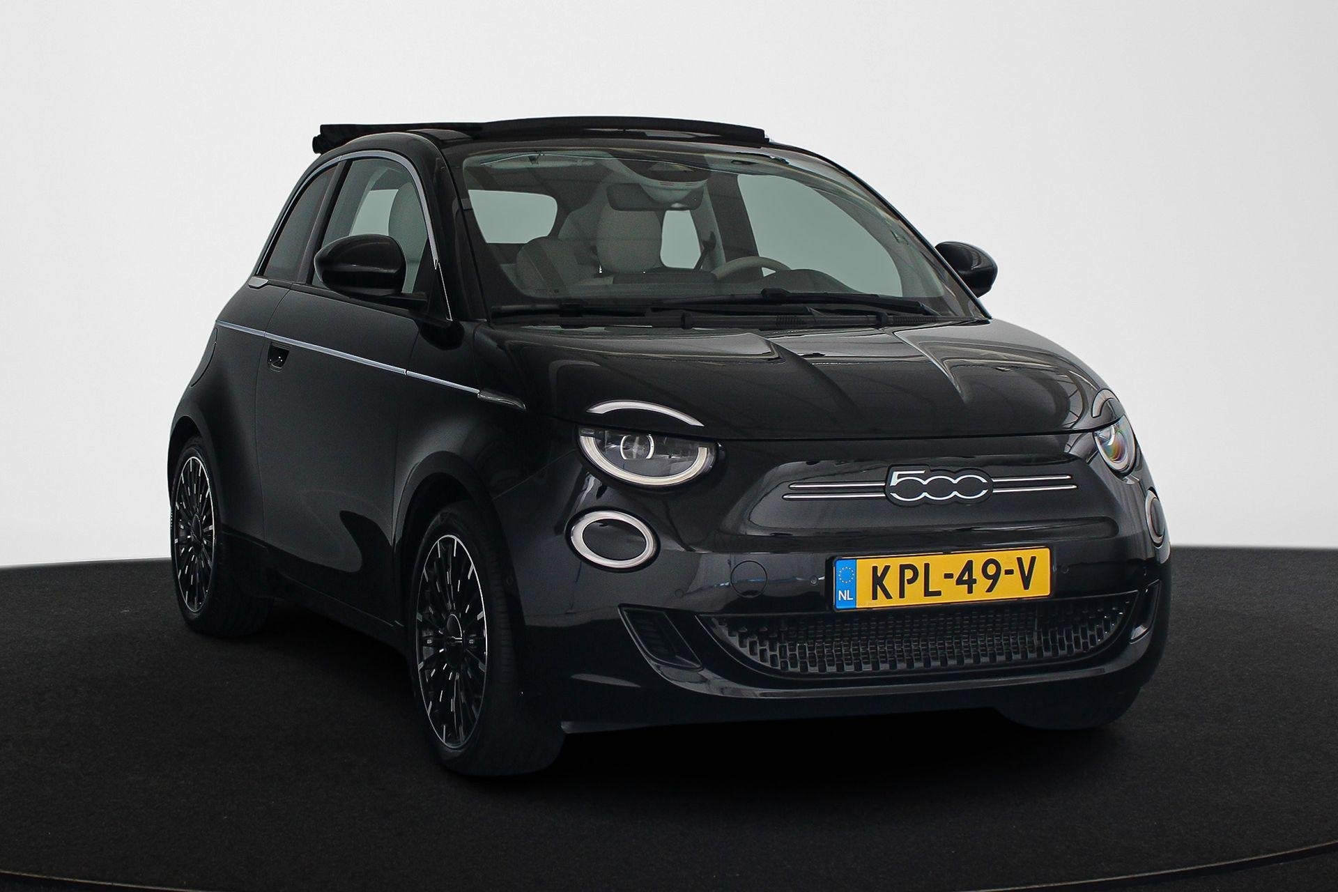 Fiat 500 C La Prima 42 kWh Cabrio Leder Stoelverwarming Acht, Gebruikt, 118 pk, 93 %, Cabriolet