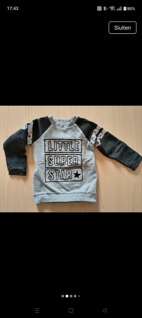 Sweater 'Little Super Star' met sterren op mouwen, Kinderen en Baby's, Ophalen of Verzenden, Gebruikt, Onbekend, Jongen of Meisje