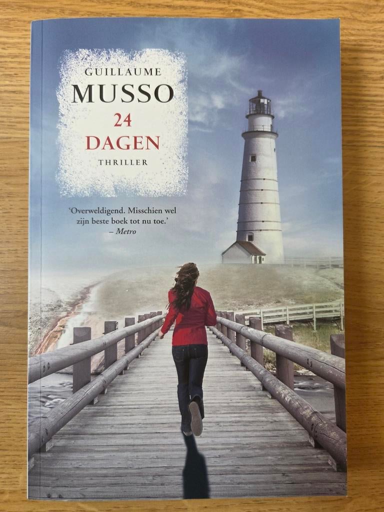 Guillaume Musso - 24 Dagen, Ophalen of Verzenden, Gelezen, Guillaume Musso