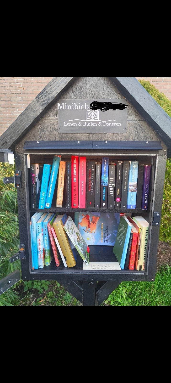 Boeken gezocht voor de mini bieb, Ophalen
