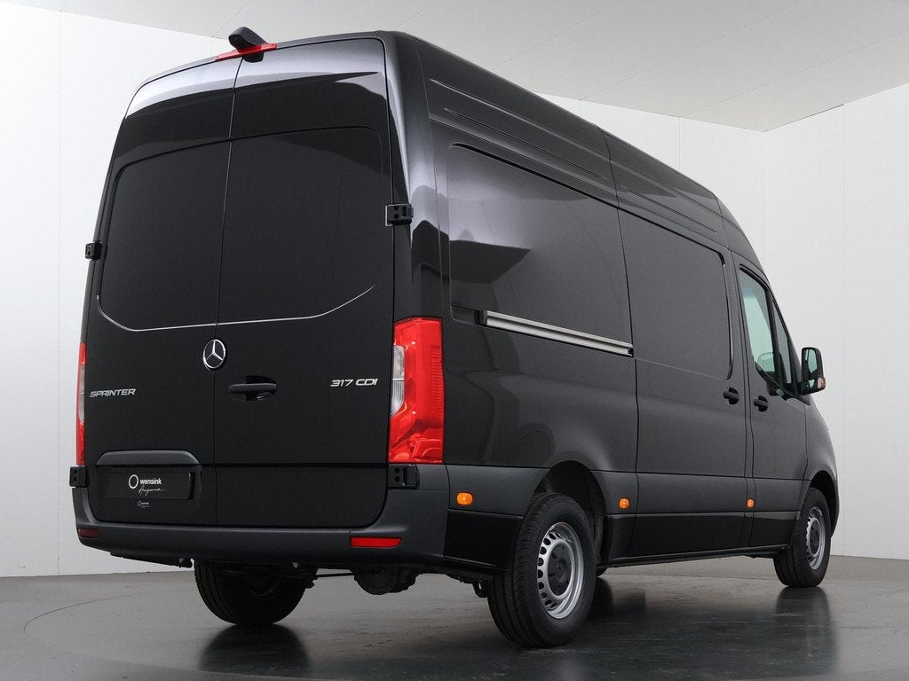 Mercedes-Benz Sprinter 317 CDI L2 H2 RWD PRO | Achteruitrijc, Auto's, 2202 kg, Euro 6, 4 cilinders, Zwart