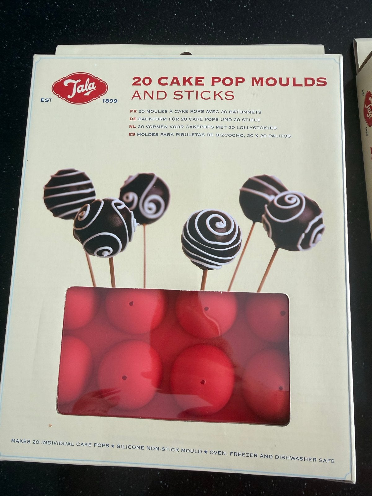 Tala Cake Pop Bakvormen en Stokjes - 20 stuks - Nieuw, Overige typen, Nieuw, Ophalen of Verzenden, Rood