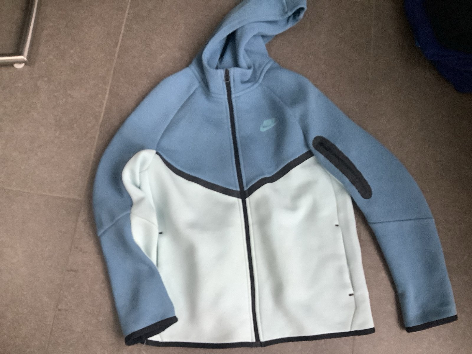 Nike Tech Fleece Hoodie - Blauw/Wit (XL junior!), Ophalen of Verzenden, Zo goed als nieuw, Jongen of Meisje, Trui of Vest