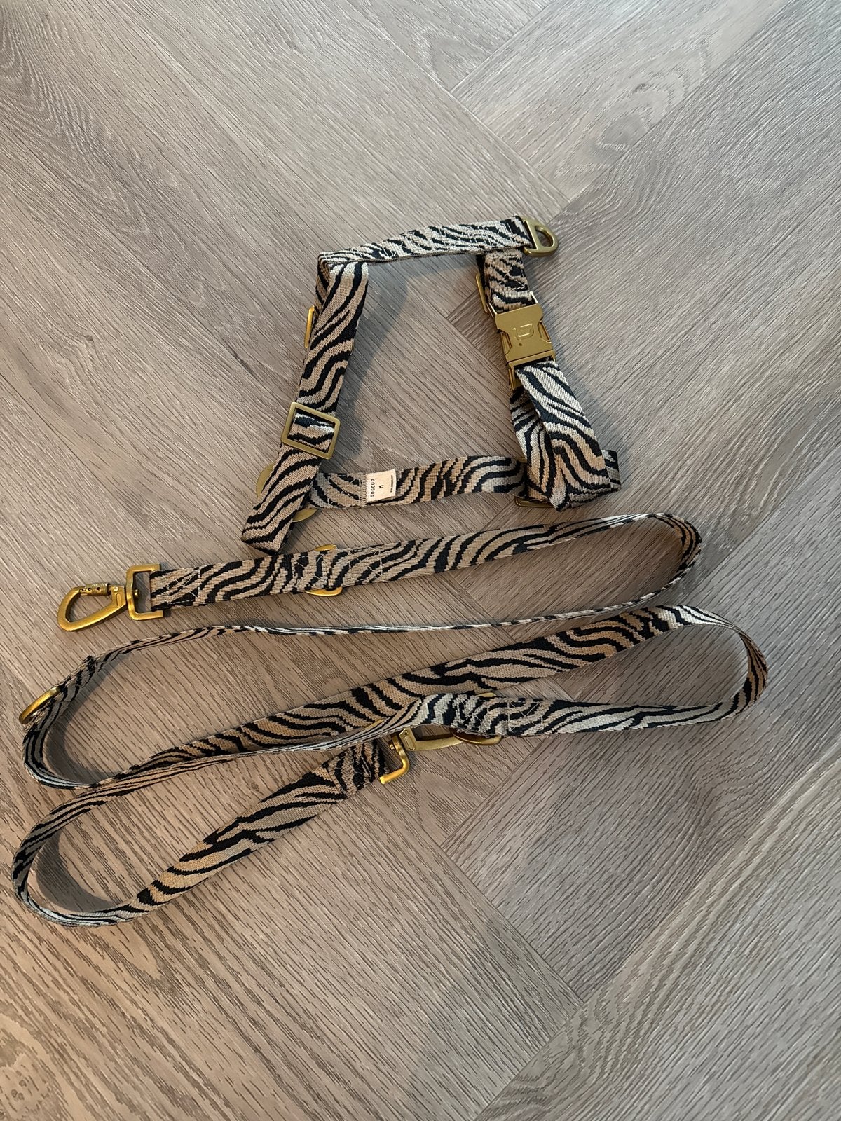 Dogguo riem en harnas maat m, Ophalen of Verzenden, Zo goed als nieuw, Halsband