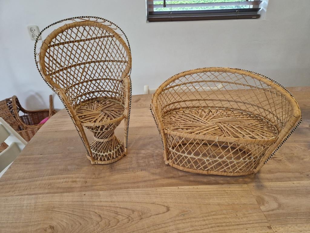 Poppenstoeltjes, Ophalen of Verzenden, Zo goed als nieuw, Stoel(en)