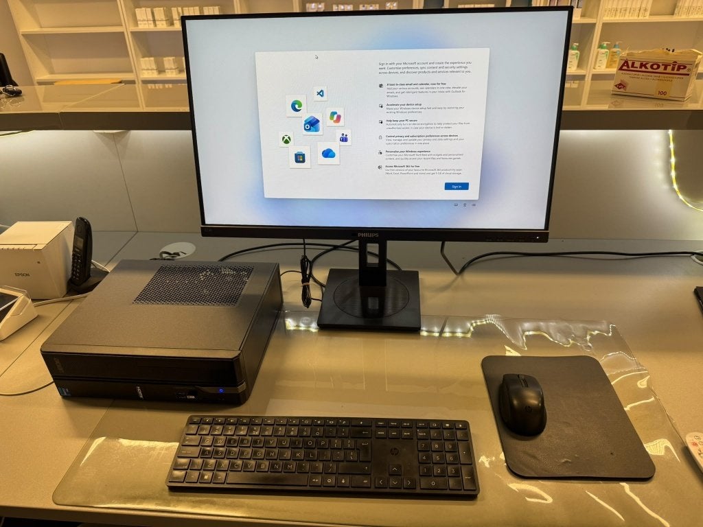 Acer Veriton i7 PC + Philips 27" Monitor – Complete Set, Ophalen, 8 GB, Met monitor, 8 GB