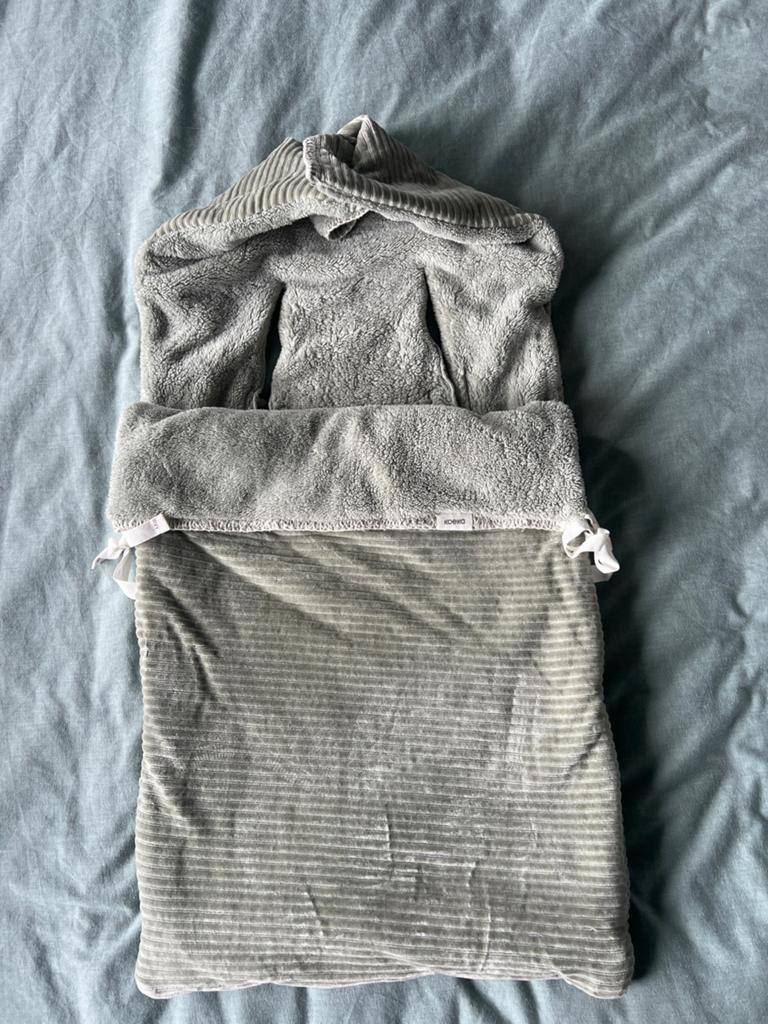 Koeka maxi cosi voetenzak, Ophalen, Zo goed als nieuw, Minder dan 70 cm, Bakerzak of Bakerdoek