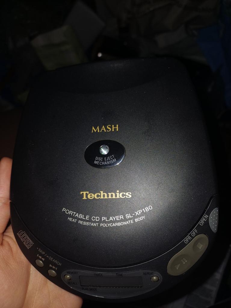 Technics SL-XP180 Draagbare CD Speler, Ophalen of Verzenden, Zo goed als nieuw, Technics, Draagbaar
