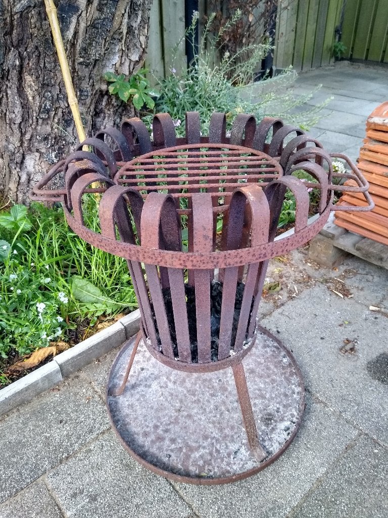 Vuurkorf + brandhout, Ophalen, Gebruikt