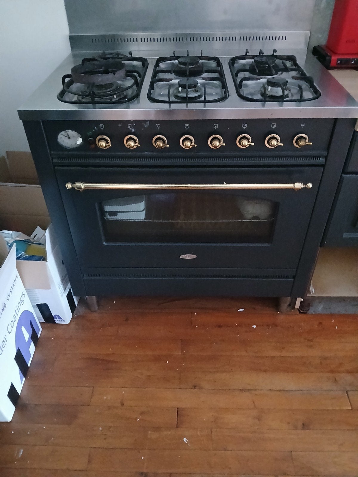 GASFORNUIS Boretti, Ophalen, Gebruikt, 60 cm of meer, 4 kookzones