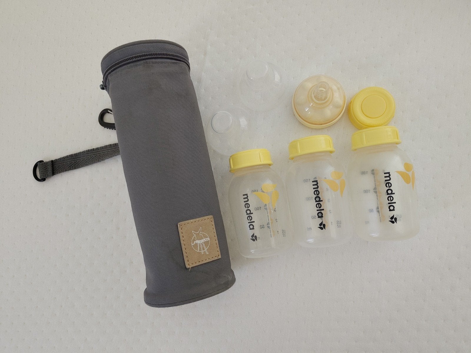3x Medela flesjes, Calma flesspeen, warmhouder, Ophalen of Verzenden, Gebruikt, Babyfles, Medela