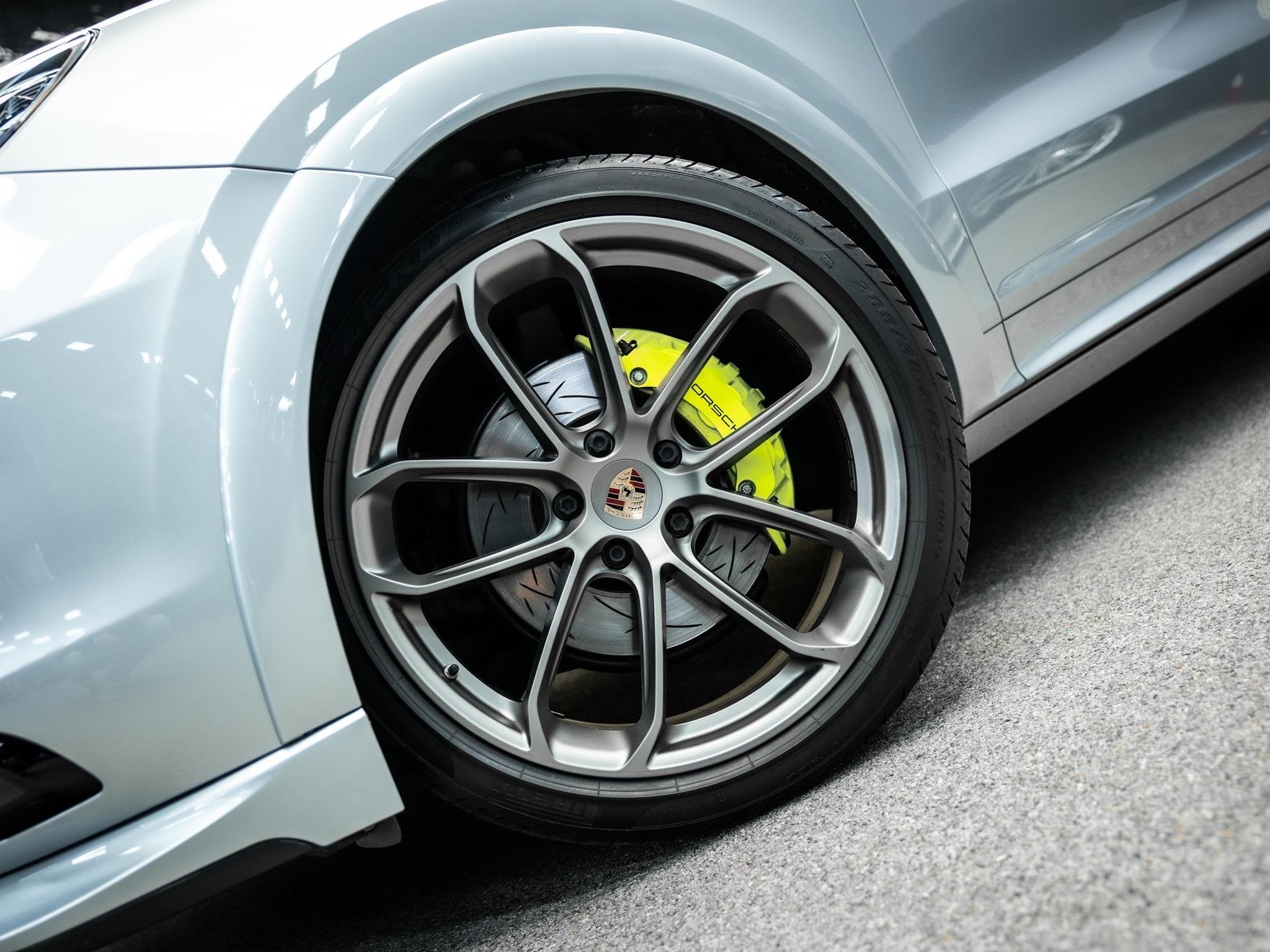 Porsche Cayenne Coupé 3.0 E-Hybrid Mooi uitgevoerde Cayenne, Auto's, Automaat, Cayenne, Gebruikt, 2995 cc