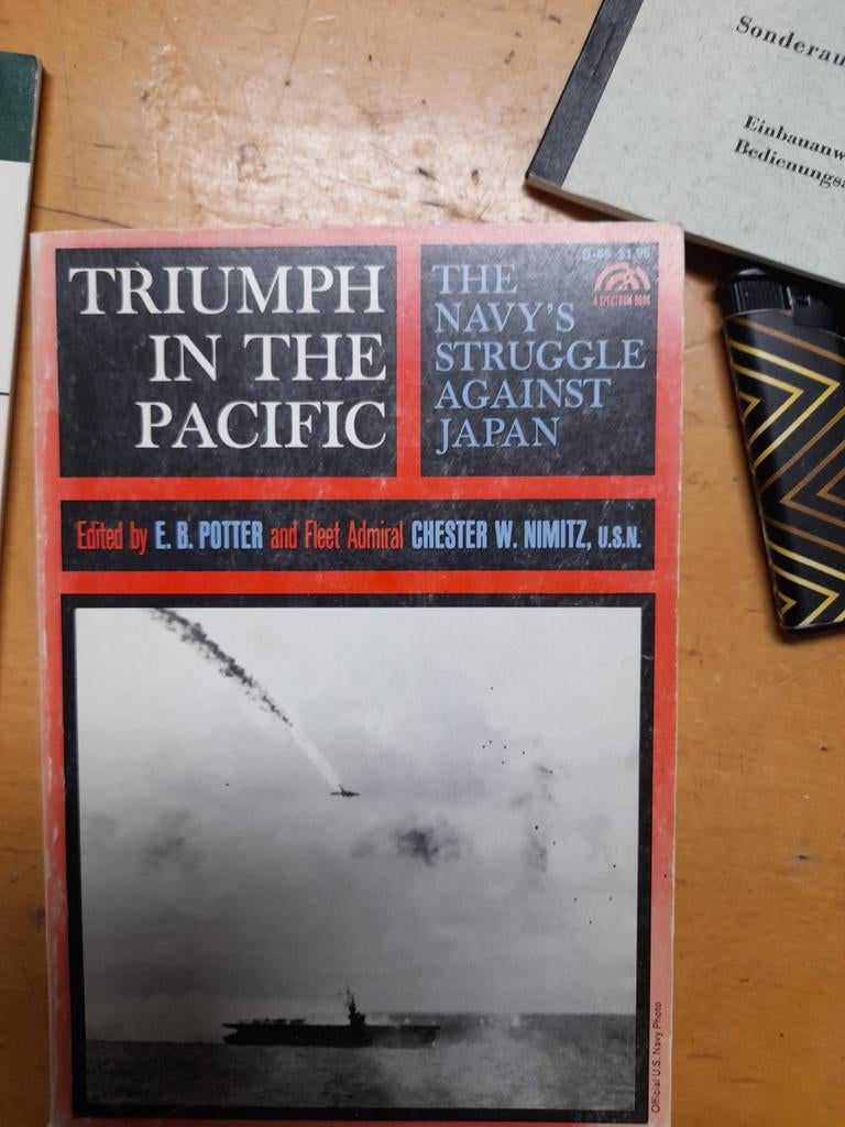 Usmc us navy, Verzamelen, Militaria | Tweede Wereldoorlog, Ophalen of Verzenden, Marine, Amerika, Boek of Tijdschrift