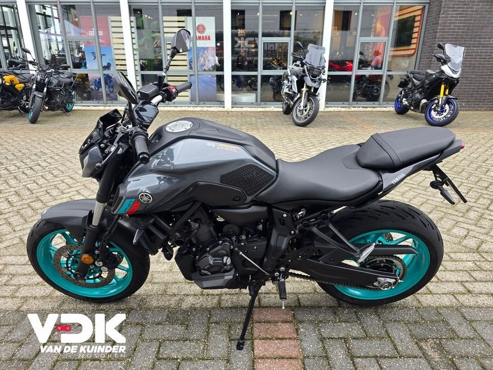 YAMAHA MT 07 (bj 2026) 1,520 km, 2 cilinders, Motorrijbewijs A, Bedrijf, Onbekend