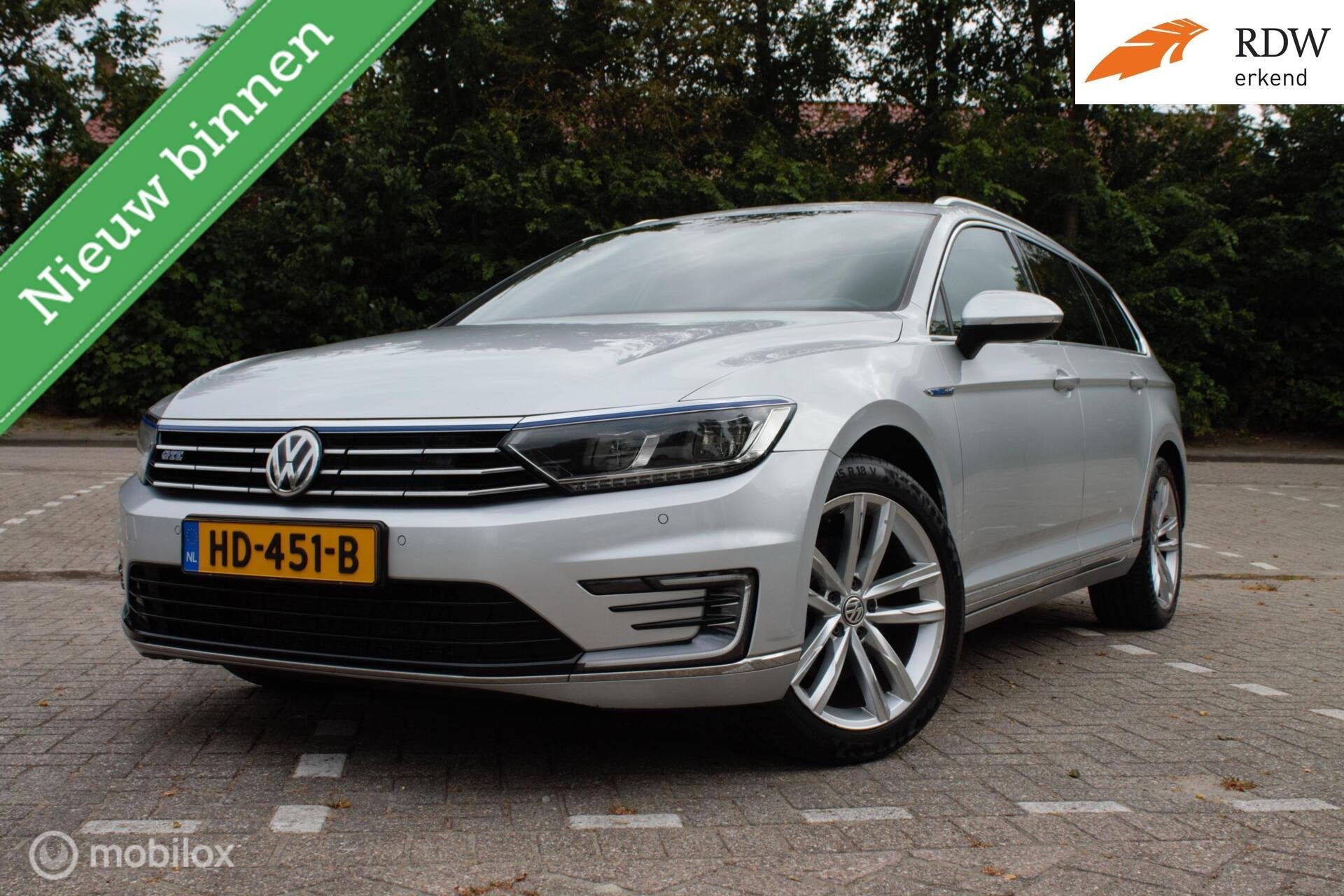 Volkswagen Passat Variant 1.4 TSI GTE Highline | Pano Dak!, Gebruikt, 4 cilinders, Hybride Elektrisch/Benzine, 1600 kg