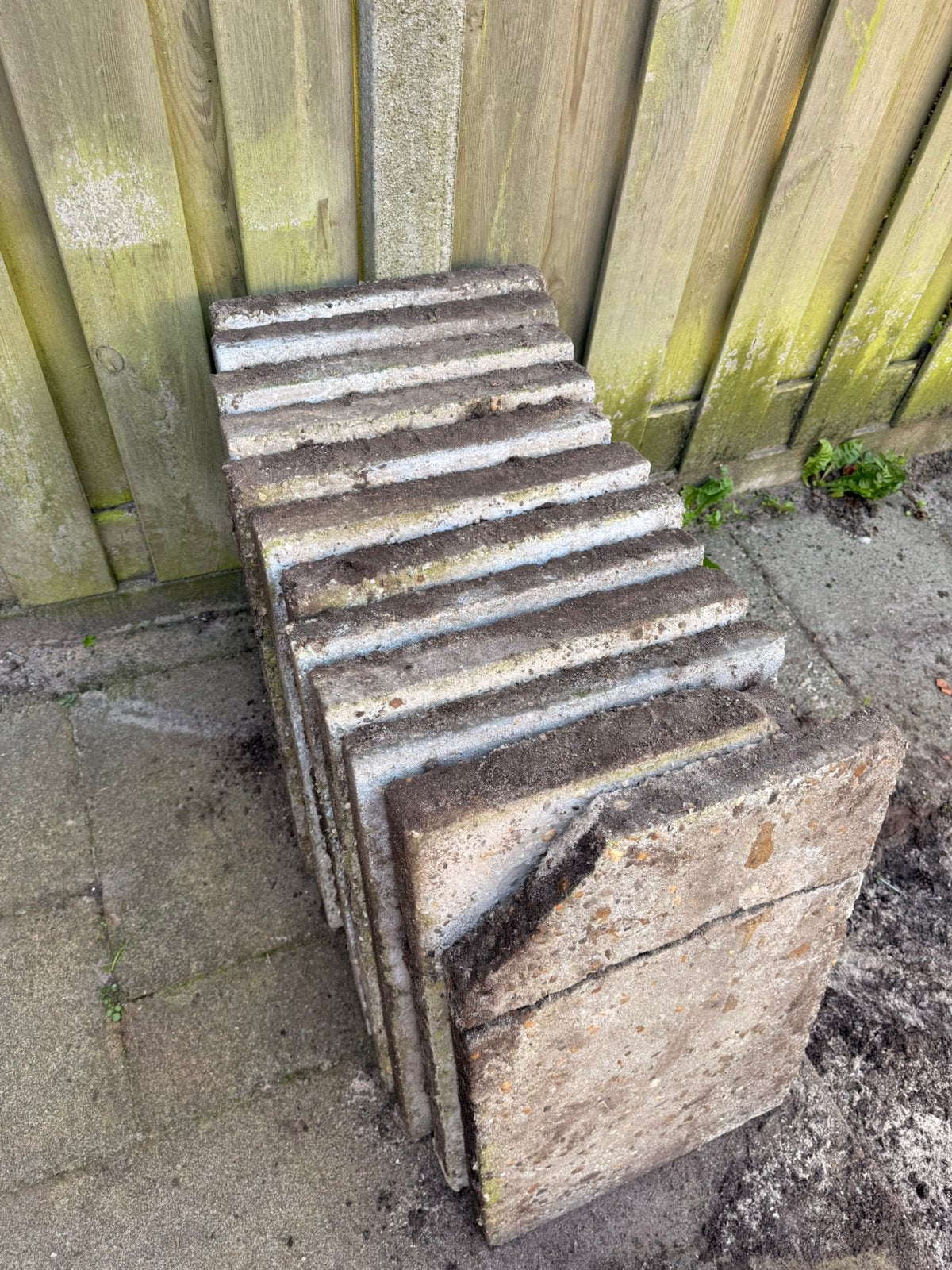 GRATIS Grindtegels 60x40, Ophalen, Gebruikt, Overige materialen