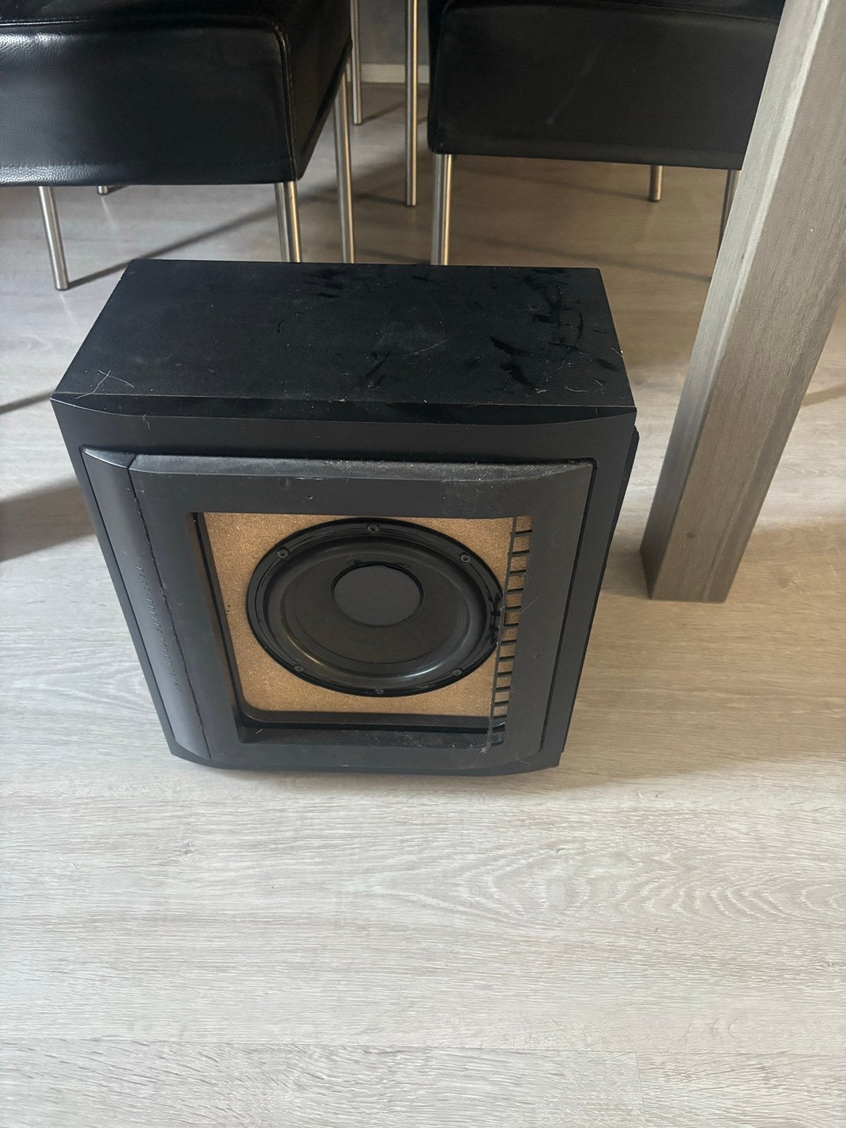JVC Subwoofer met Caliber CA 250 Versterker - 400 Watt, 150 watt of meer, Gebruikt, Inclusief kabels, Subwoofer