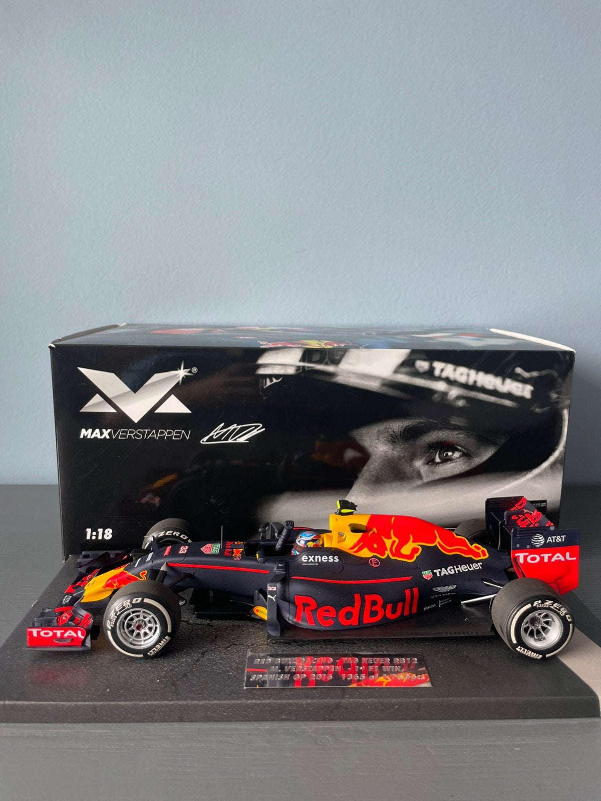 Max Verstappen auto 1:18 2016 Spanje, Ophalen of Verzenden, Zo goed als nieuw, Auto, MiniChamps