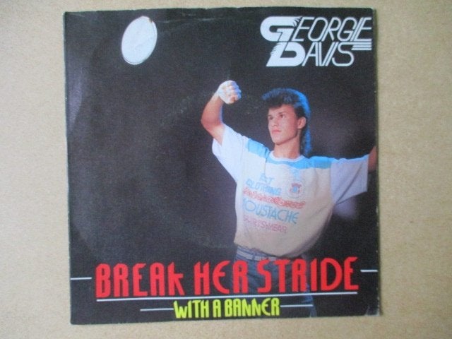 s1597 georgie davis - break her stride, Ophalen, Gebruikt, 7 inch, Overige genres