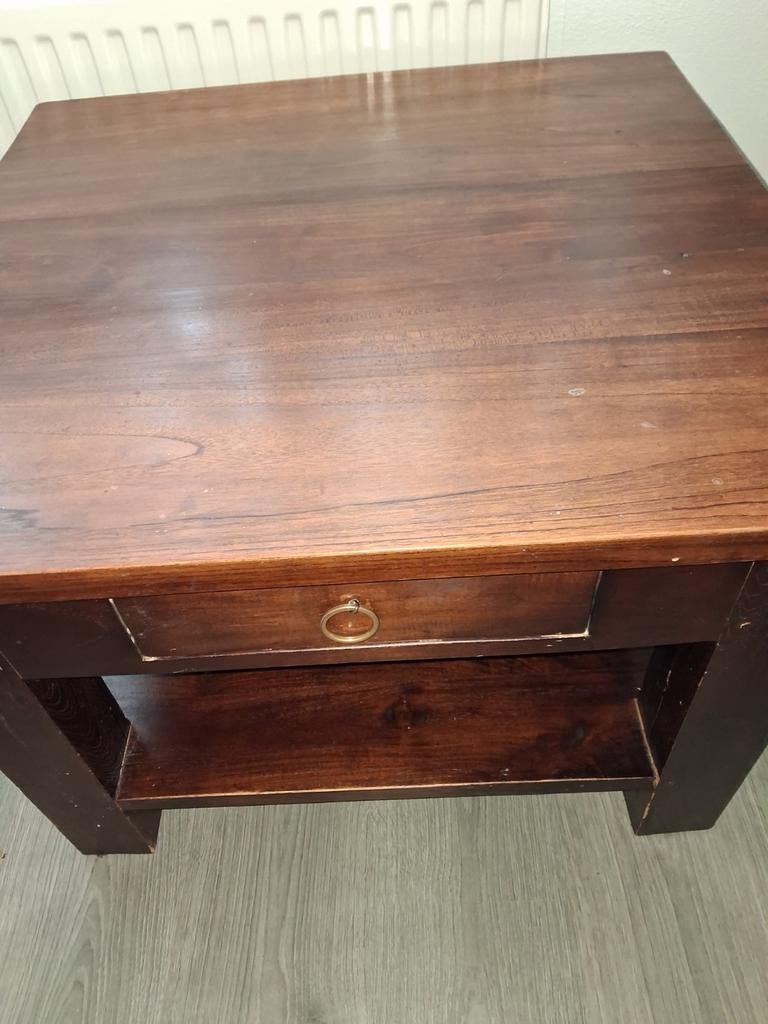Eiken bijzettafel. 70x70., Zo goed als nieuw, Minder dan 50 cm, Rechthoekig, 50 tot 100 cm