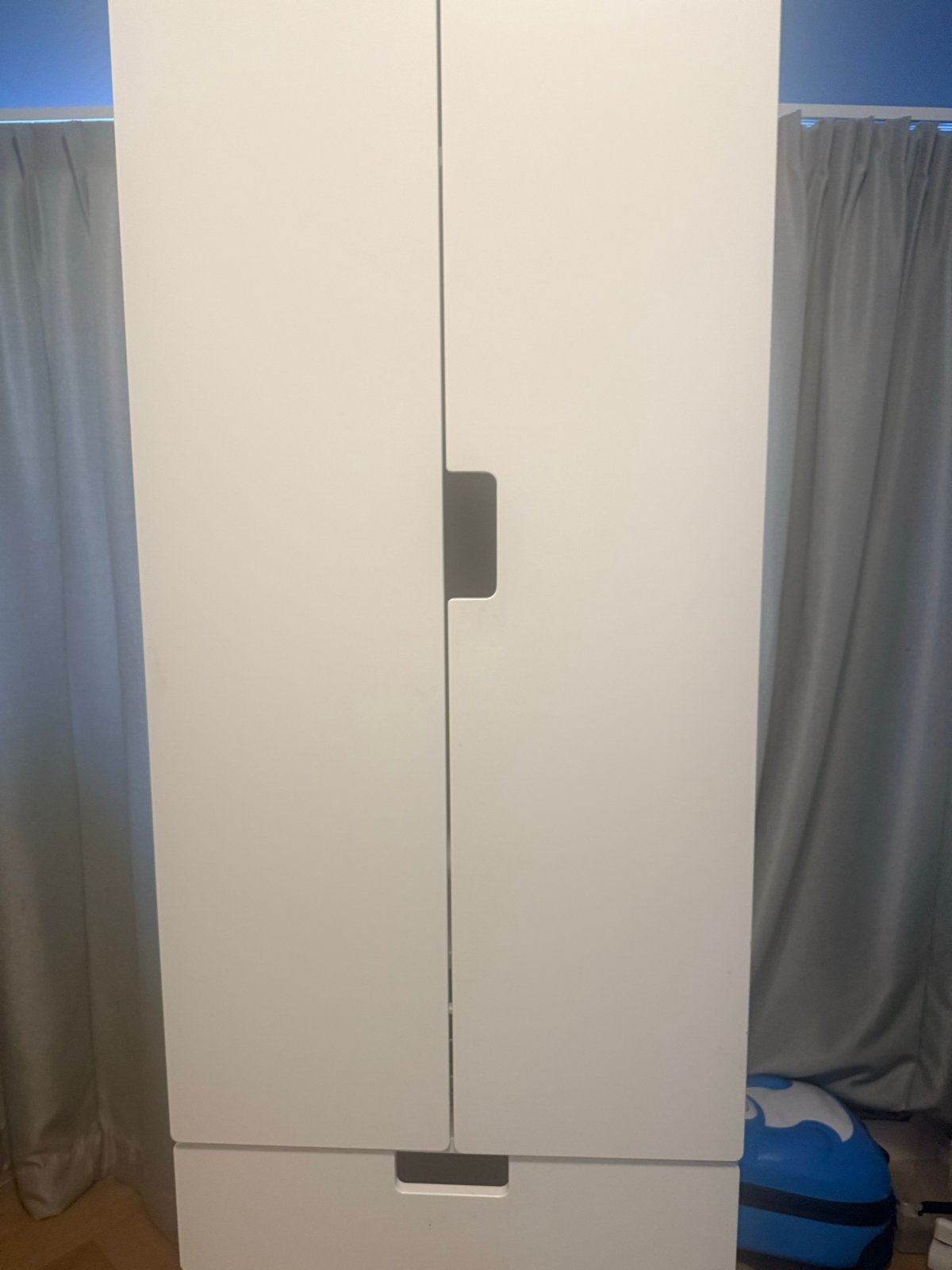 Ikea smastad: Witte kledingkast met lades en hangruimte, Ophalen, Gebruikt, 50 tot 100 cm, Met lade(s)