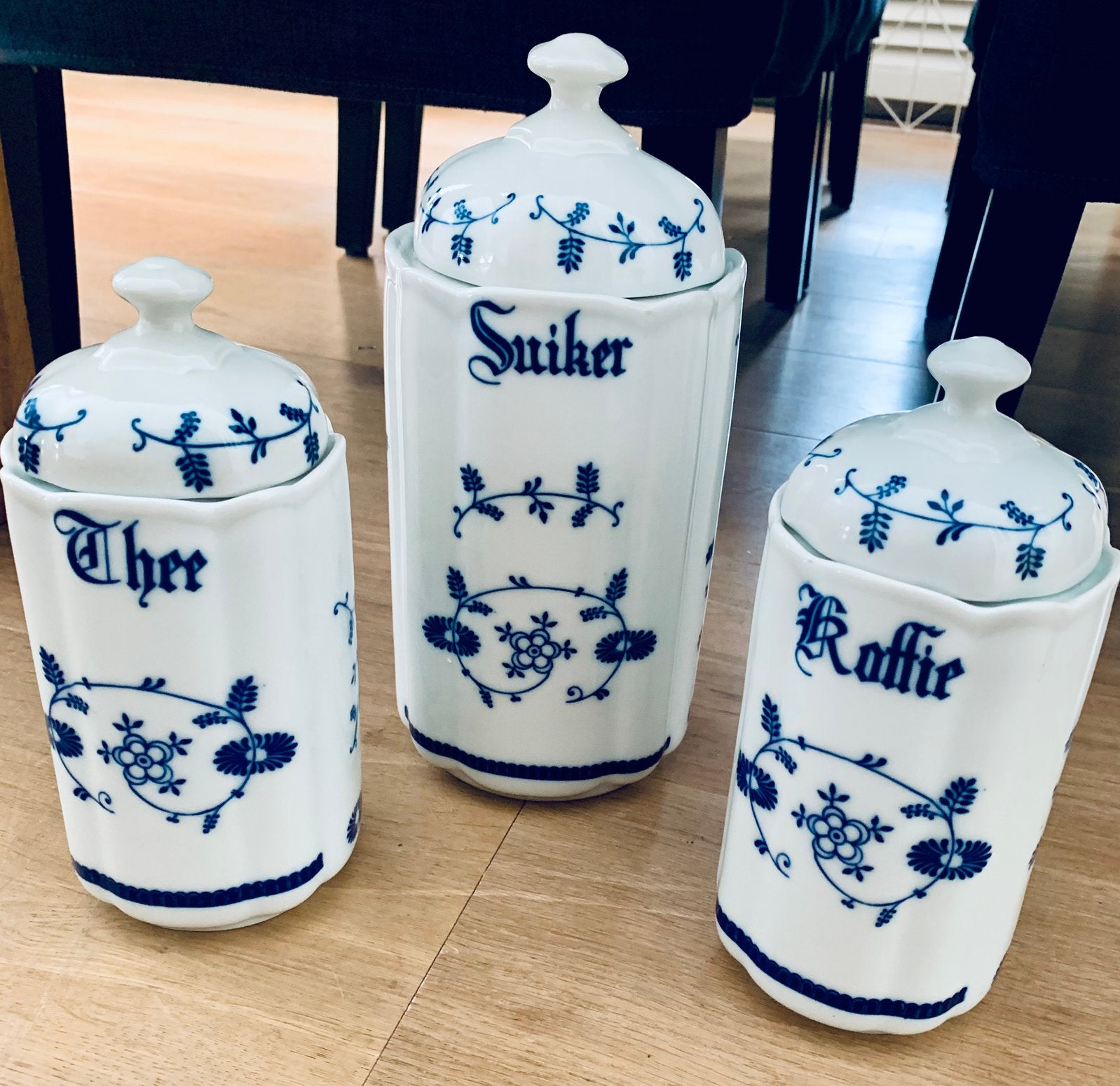 Vintage Keramiek voorraadpotten Thee Koffie Suiker, Ophalen of Verzenden, Zo goed als nieuw, Overige materialen, Pot, Bus of Blik