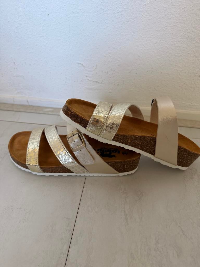 Longo dames slippers met kurkzool - Maat 40, Overige kleuren, Nieuw, Sandalen of Muiltjes, Ophalen of Verzenden