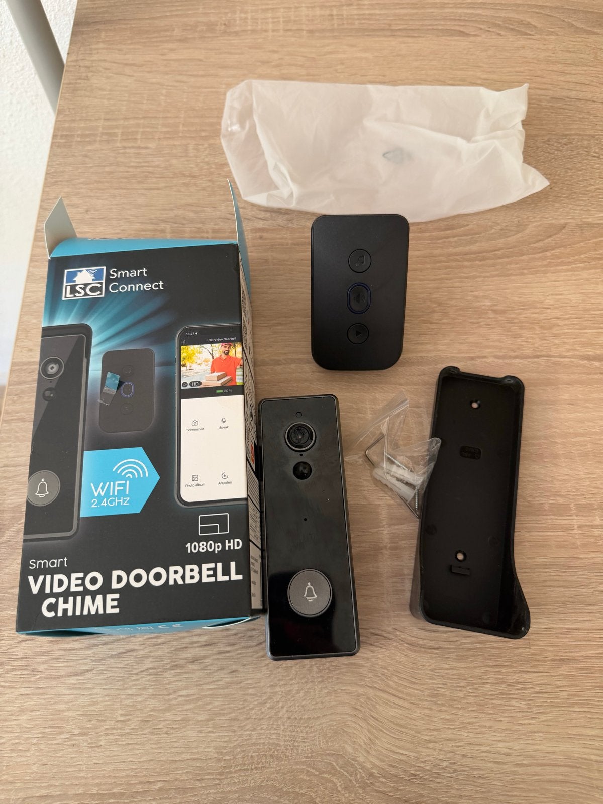 LSC Smart Connect Video Deurbel met Chime 1080p HD, Ophalen of Verzenden, Bewegingsdetectiesensor, Gebruikt, Draadloos