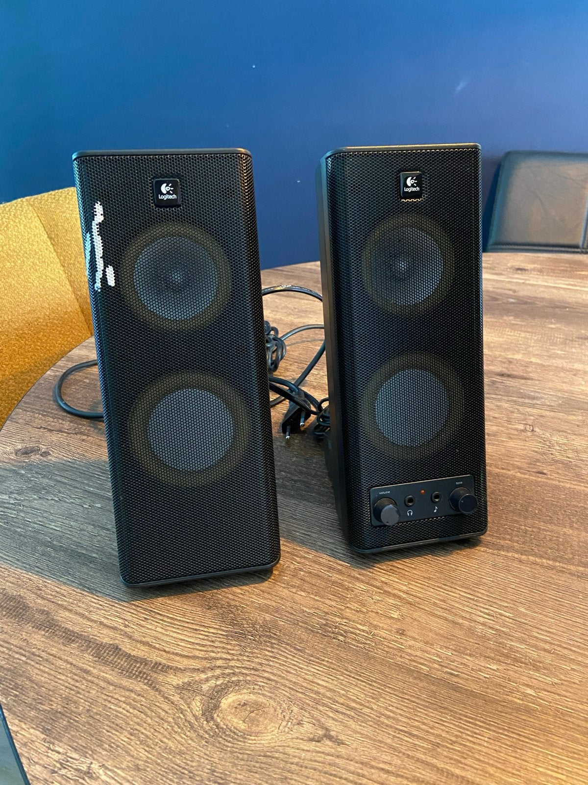 Logitech X-1400 Stereo Luidsprekers Zwart, Computers en Software, Ophalen of Verzenden, Gebruikt, Audiokanaal 2