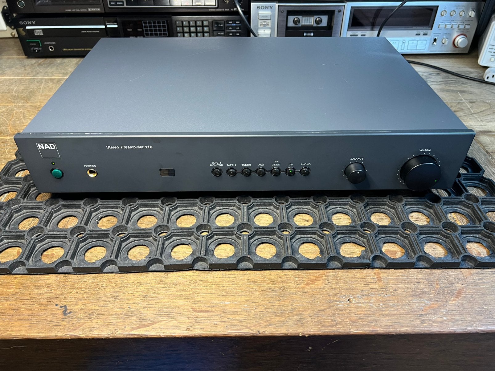 NAD 116 stereo preamplifier met XLR, Audio, Tv en Foto, Versterkers en Receivers, Ophalen of Verzenden, Zo goed als nieuw, Stereo