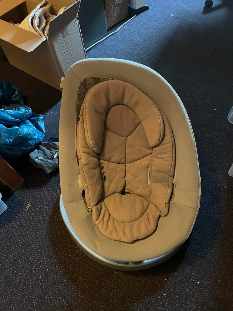 Nuna leaf, Ophalen, Zo goed als nieuw, Schommelstoel, Overige merken