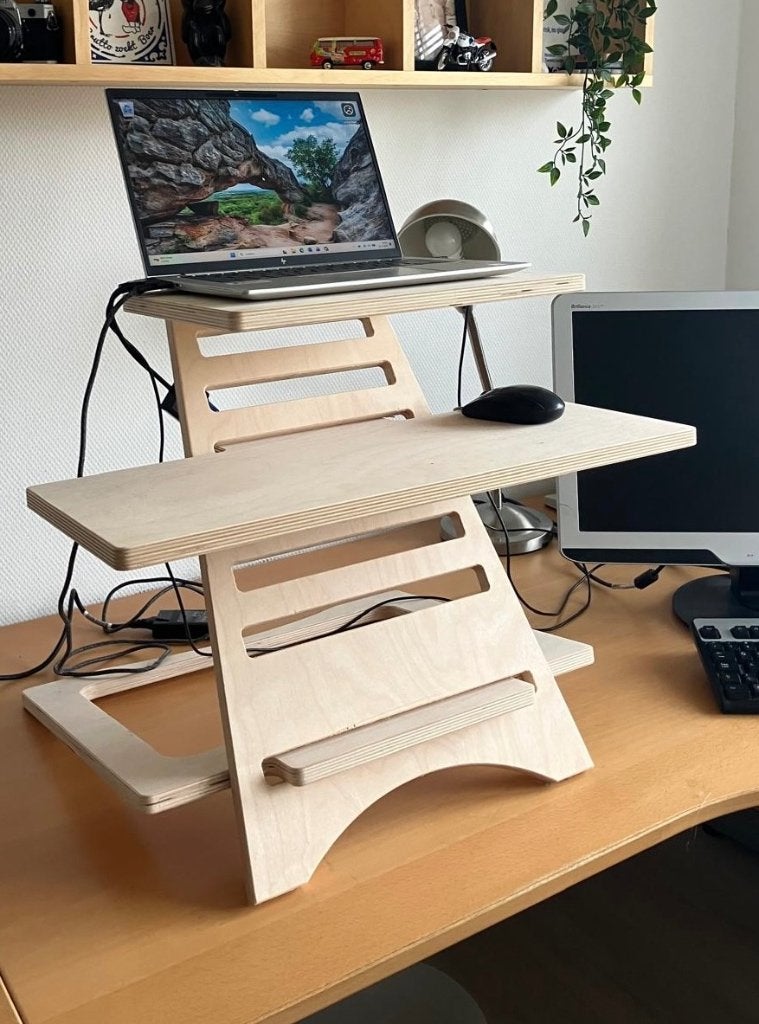 Sta bureau hout (standesk), Computers en Software, Ophalen, Zo goed als nieuw, In hoogte verstelbaar