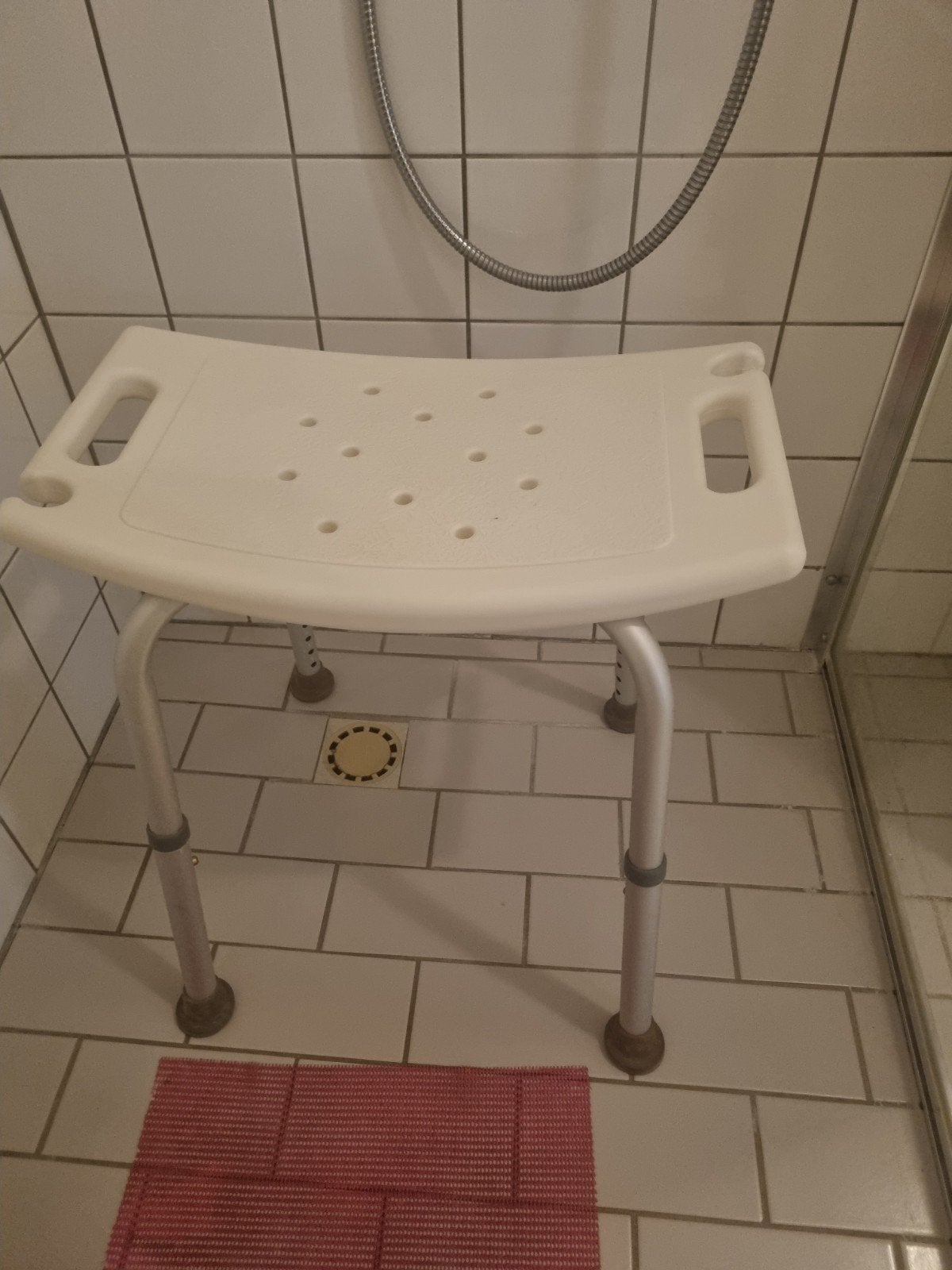 Douche kruk, Diversen, Ophalen