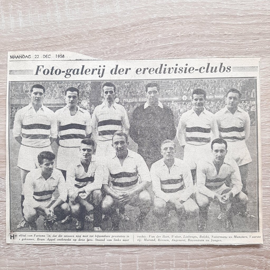 Foto-galerij der Eredivisie-clubs Fortuna'54 uit 1958., Verzenden, Gebruikt, Overige binnenlandse clubs, Poster, Plaatje of Sticker