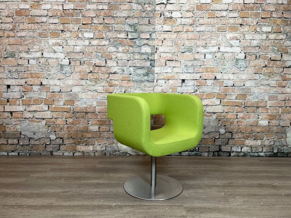 Ahrend fauteuil bij TheReSales, Ophalen, Minder dan 75 cm, Design, Zo goed als nieuw