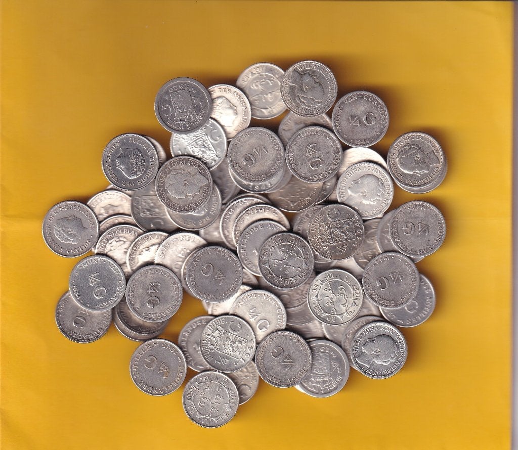 82 Zilveren 1/4 Gulden Munten Overzee  Divers, Zilver, 25 cent, Koningin Wilhelmina, Verzenden