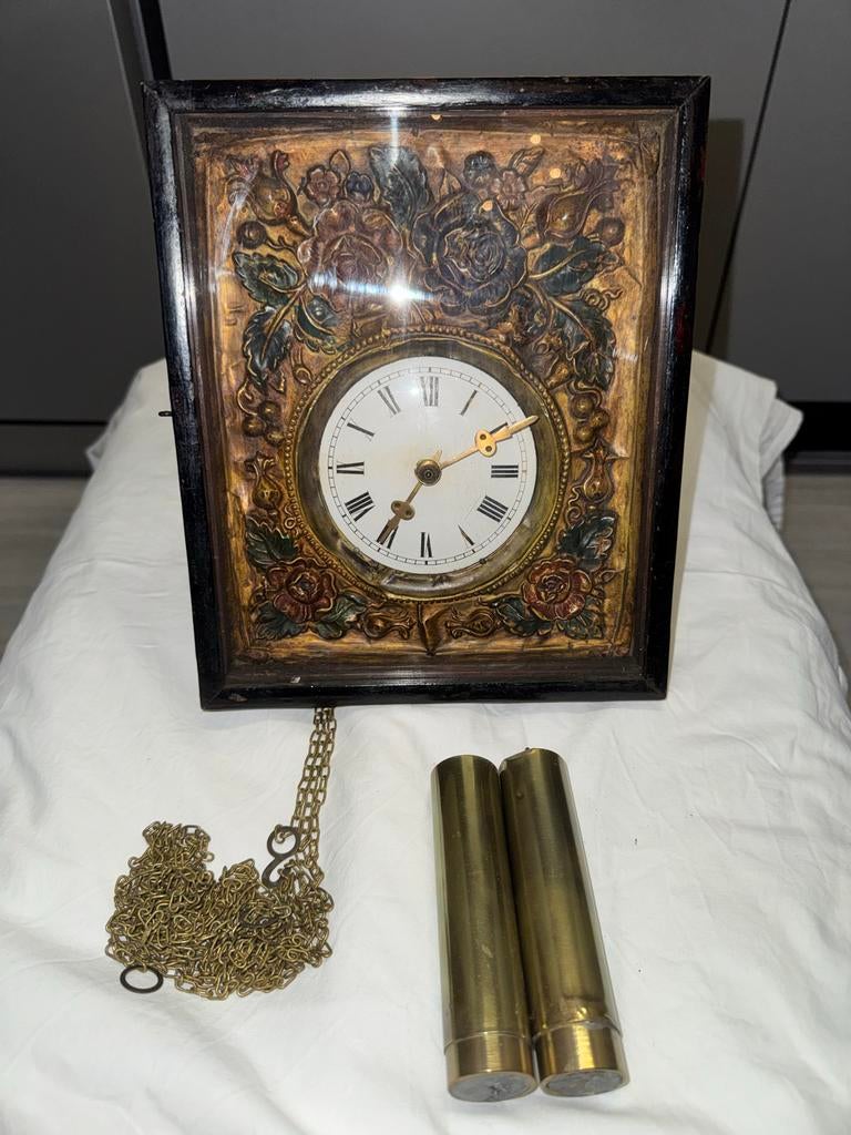 Antieke Pendule met Bloemmotief, Ophalen