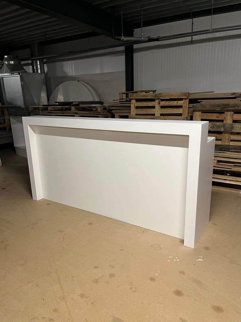 Nieuwe bar / balie / toonbank in grondverf, zelf schilderen, Ophalen of Verzenden, Zo goed als nieuw