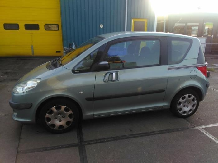 Achteras voorwielaandrijving van een Peugeot 1007, Gebruikt, -, -, Ophalen of Verzenden