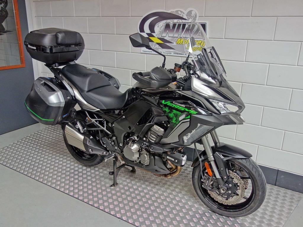 KAWASAKI VERSYS 1000 SE GRAND TOURER (bj 2022), 4 cilinders, Motorrijbewijs A, Bedrijf, Onbekend