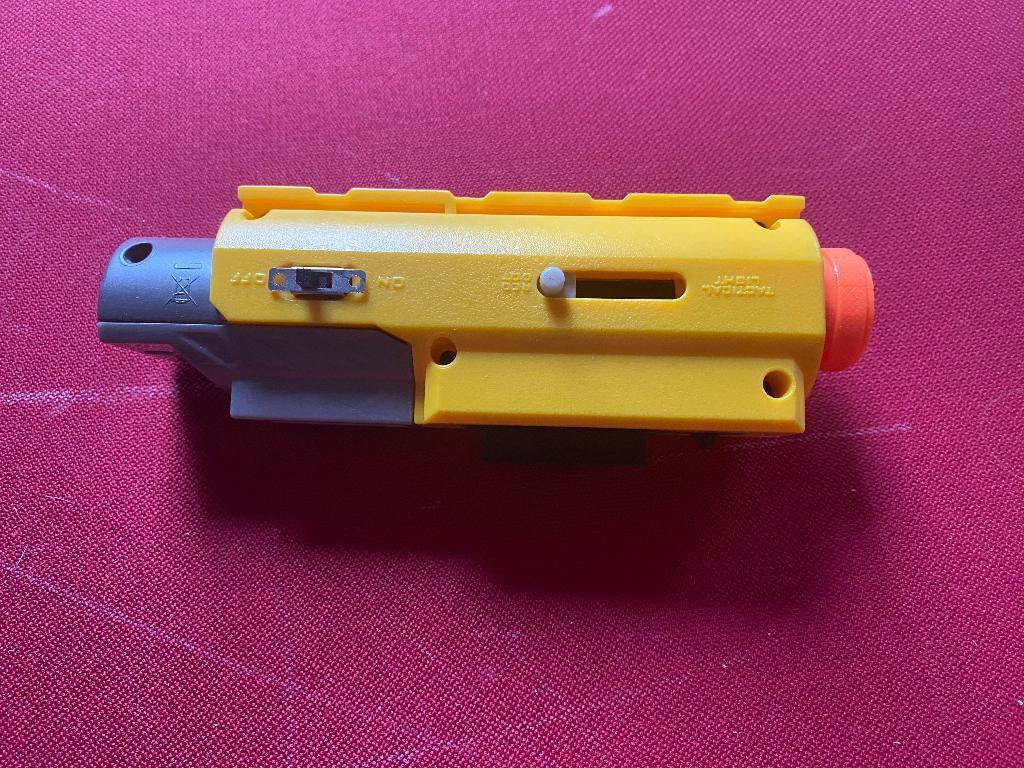NERF Laser attachment, Kinderen en Baby's, Speelgoed | Buiten | Actiespeelgoed, Ophalen, Gebruikt