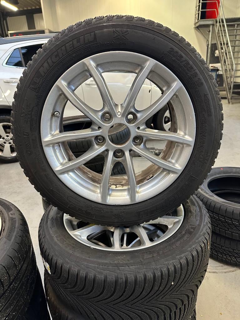 Lichtmetalen winterwielen set BMW 2 serie, Ophalen, 16 inch, Banden en Velgen, Nieuw