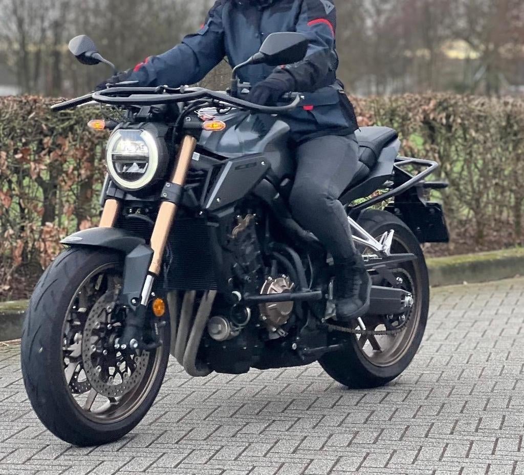 Valbeugels Honda CB650R, Motoren, Ophalen