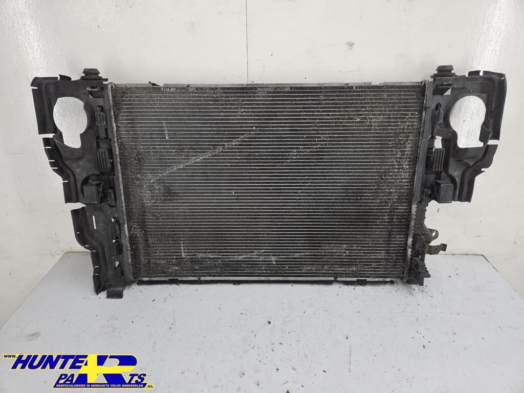 Radiateur Volvo V60/V70/V40/S80/S60 I ('10-'18) 31368361, Gebruikt, Ophalen of Verzenden, Volvo, Volvo