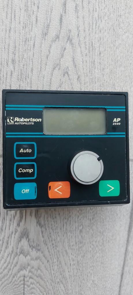Robertson/simrad AP2500 Autopilot controller, Ophalen of Verzenden, Zo goed als nieuw, Communicatie